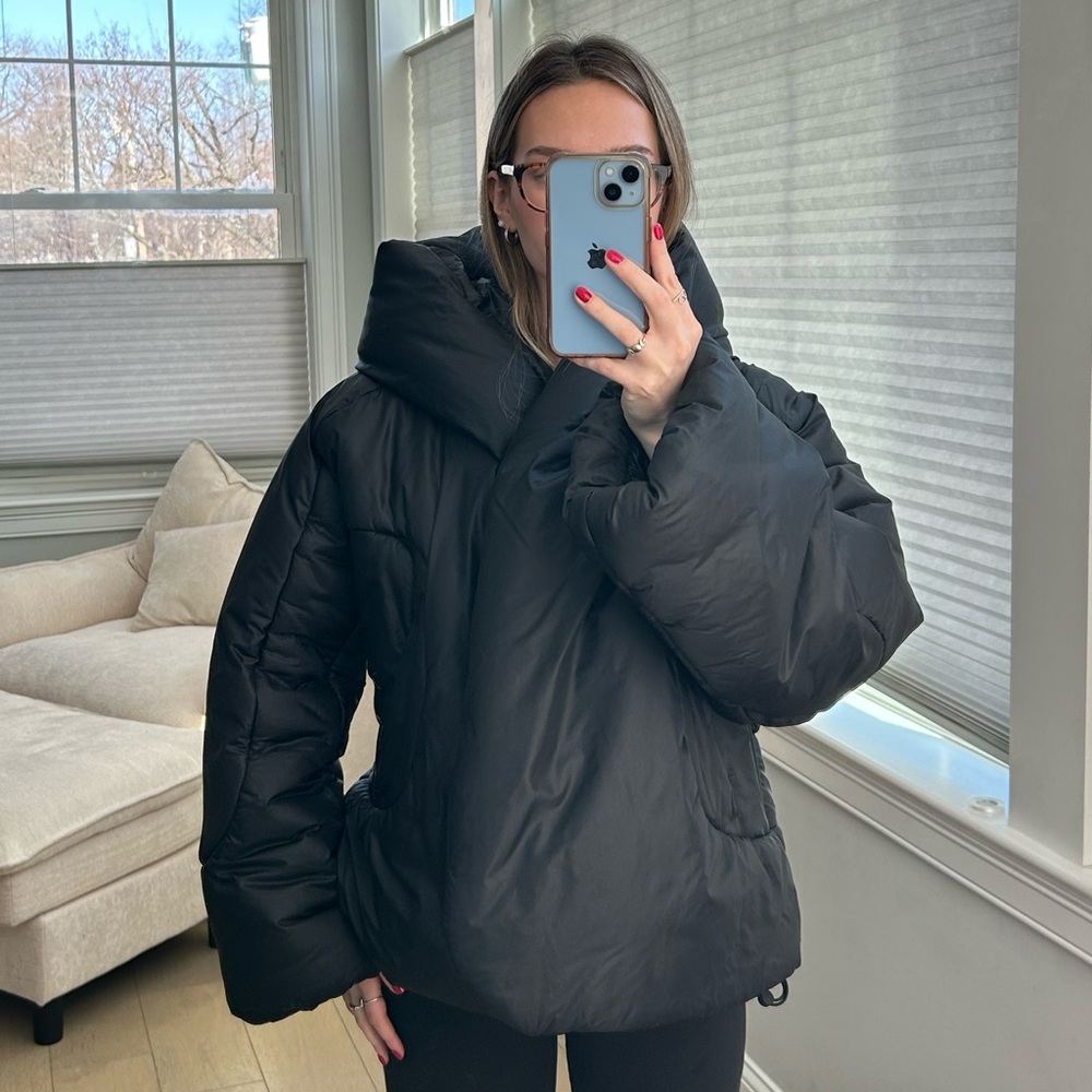 Lululemon Women’s Insulated Hooded Jacket